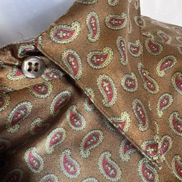 Breckenridge Women's Size 9 Blue Denim Embroidered Floral Button-Up Shirt - Picture 6 of 16